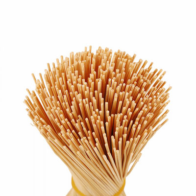 Incenso indiano bastoncini di bambù grezzi Materiale per la produzione di Agarbathi 1.3 mm in India