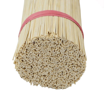 Spette di bambù per la produzione di Agarbatti